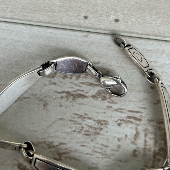 James Avery - Picture 2 of 4